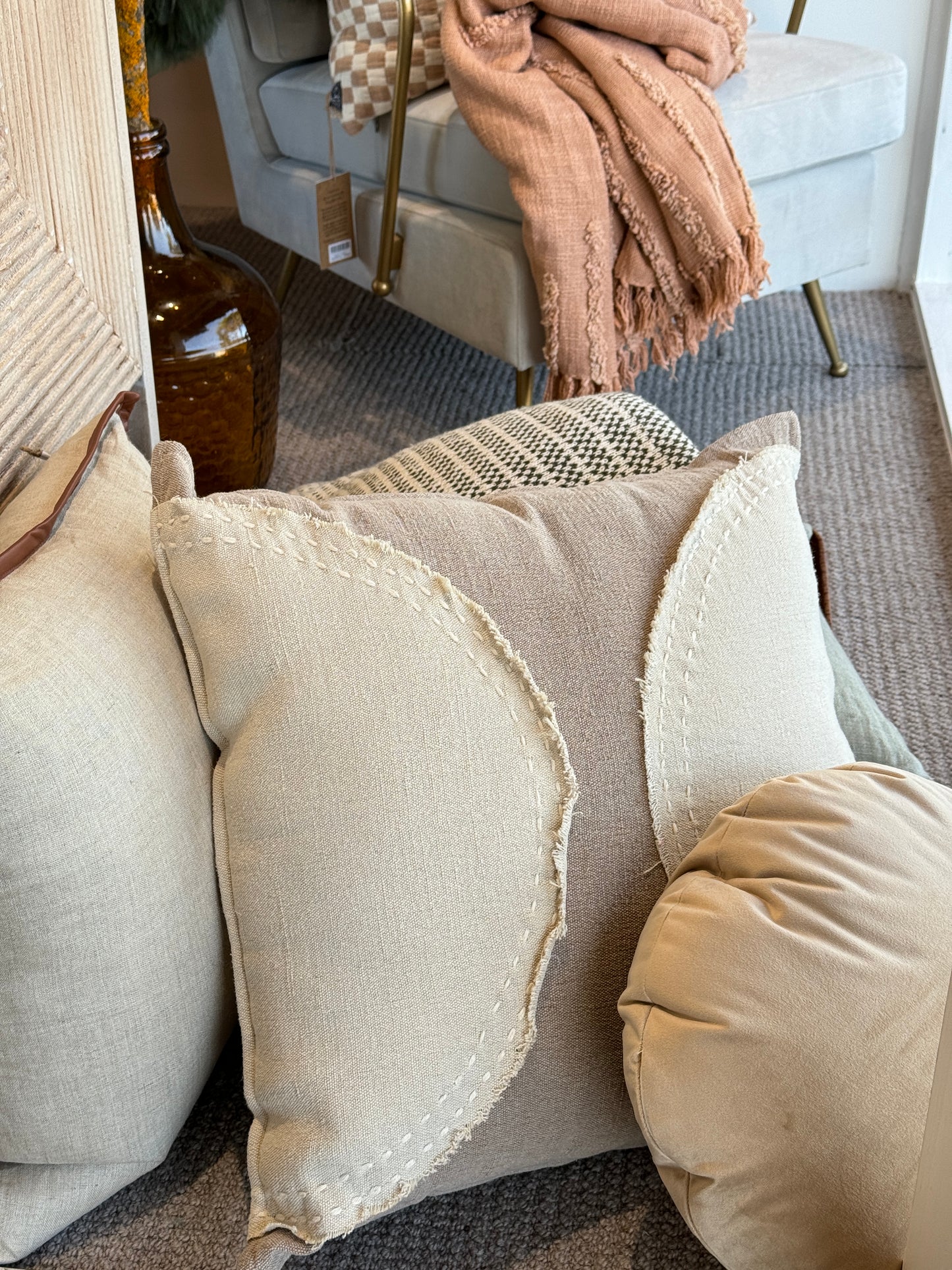 Two-Colour Semi-Circle Square Cushion