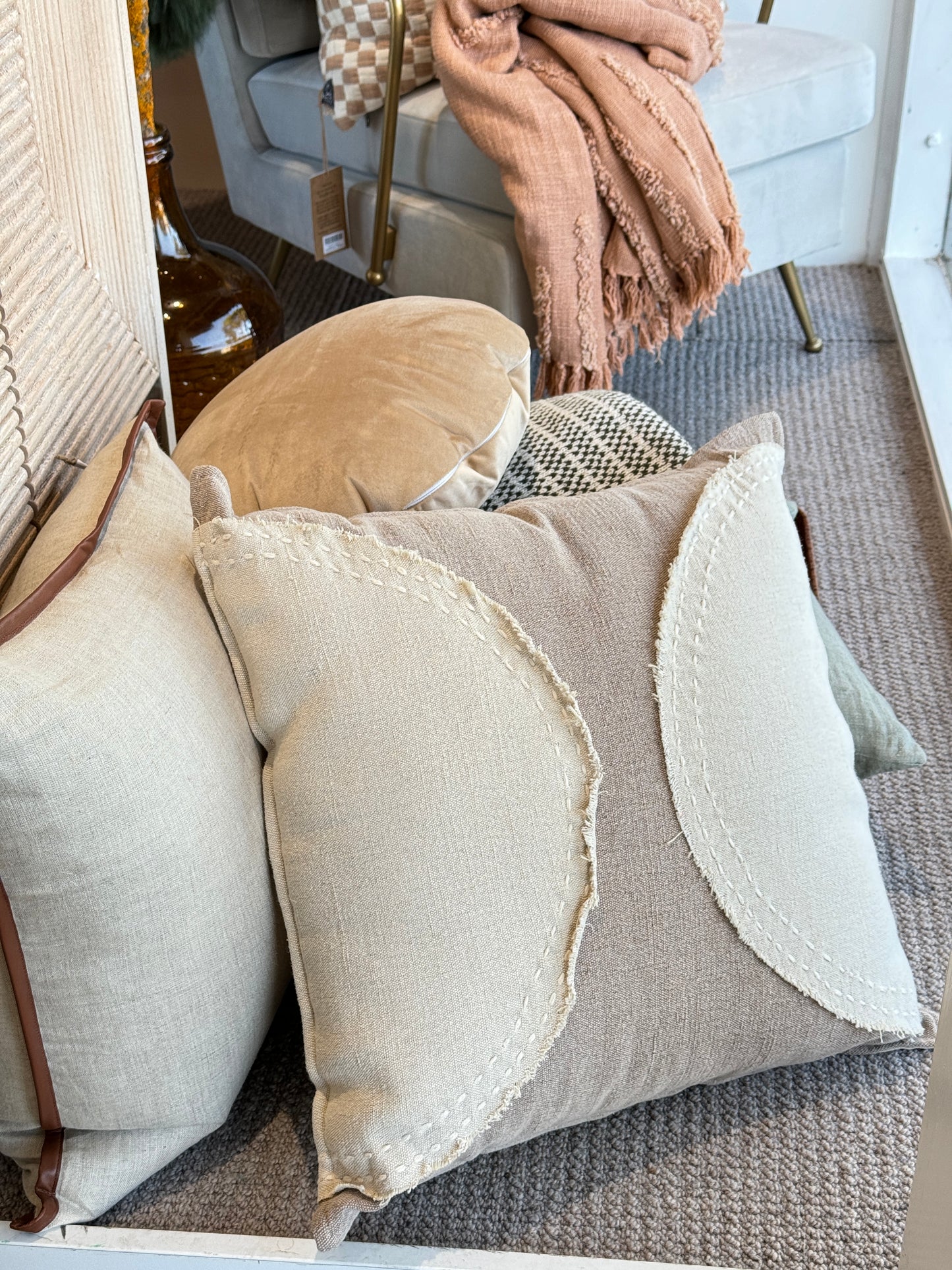 Two-Colour Semi-Circle Square Cushion