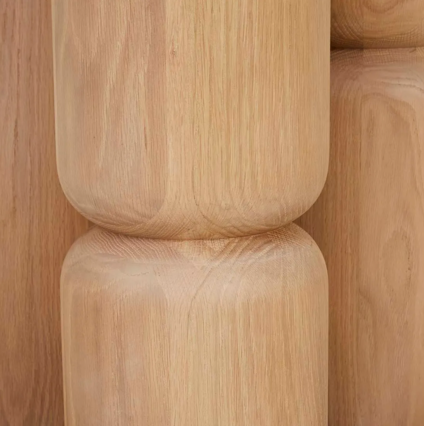 Hourglass Legs Round Dining Table