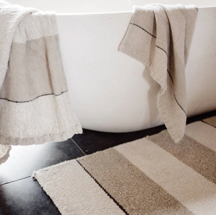 Retreat Linen Hand Towel - Set of 2