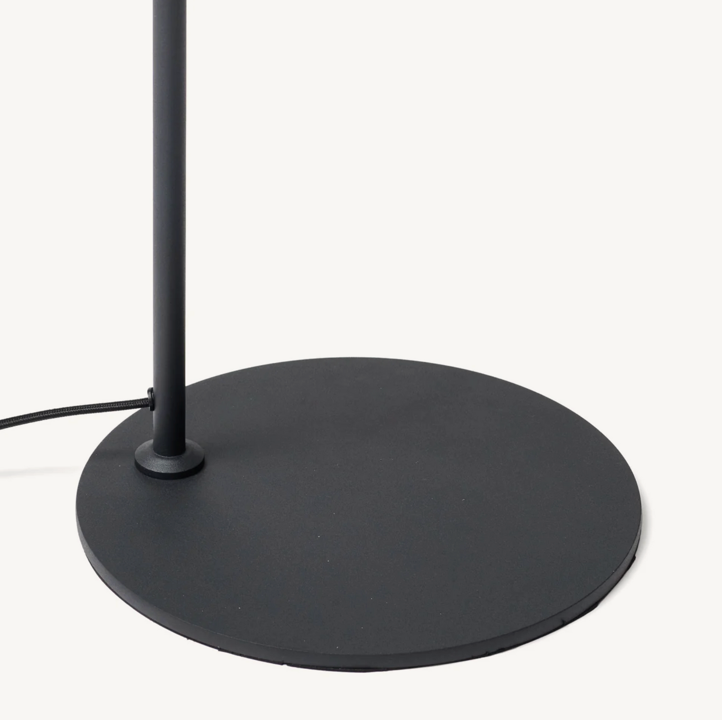 Orion Floor Lamp Black