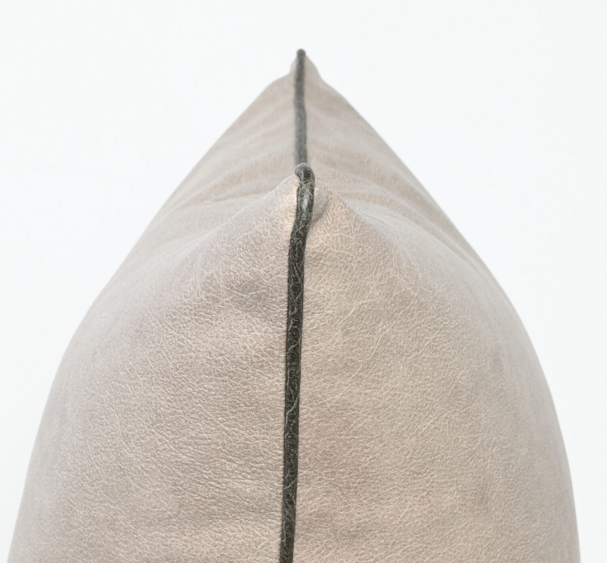 Art Leather Taupe – Vinyl Cushion – 57 X 57