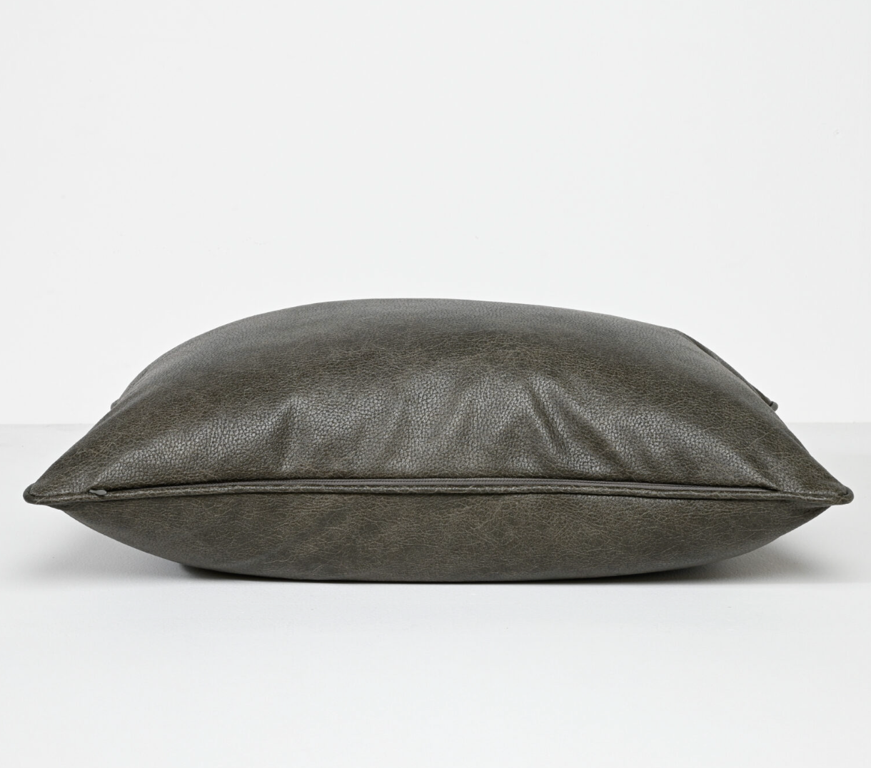 Art Leather Military – Vinyl Cushion – 37 X 57