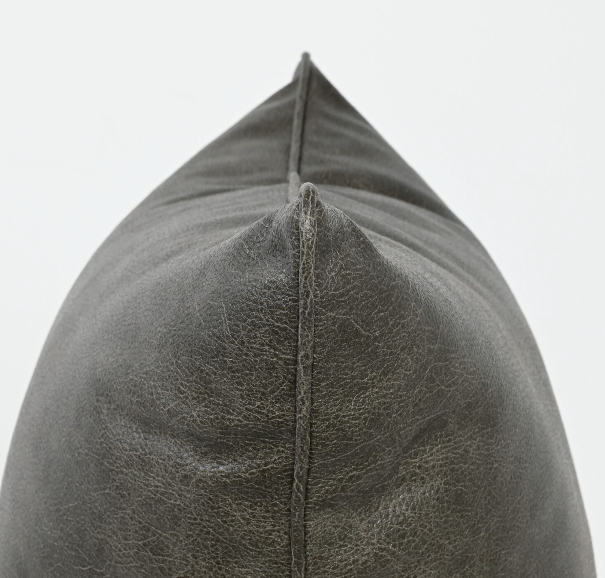 Art Leather Military – Vinyl Cushion – 37 X 57