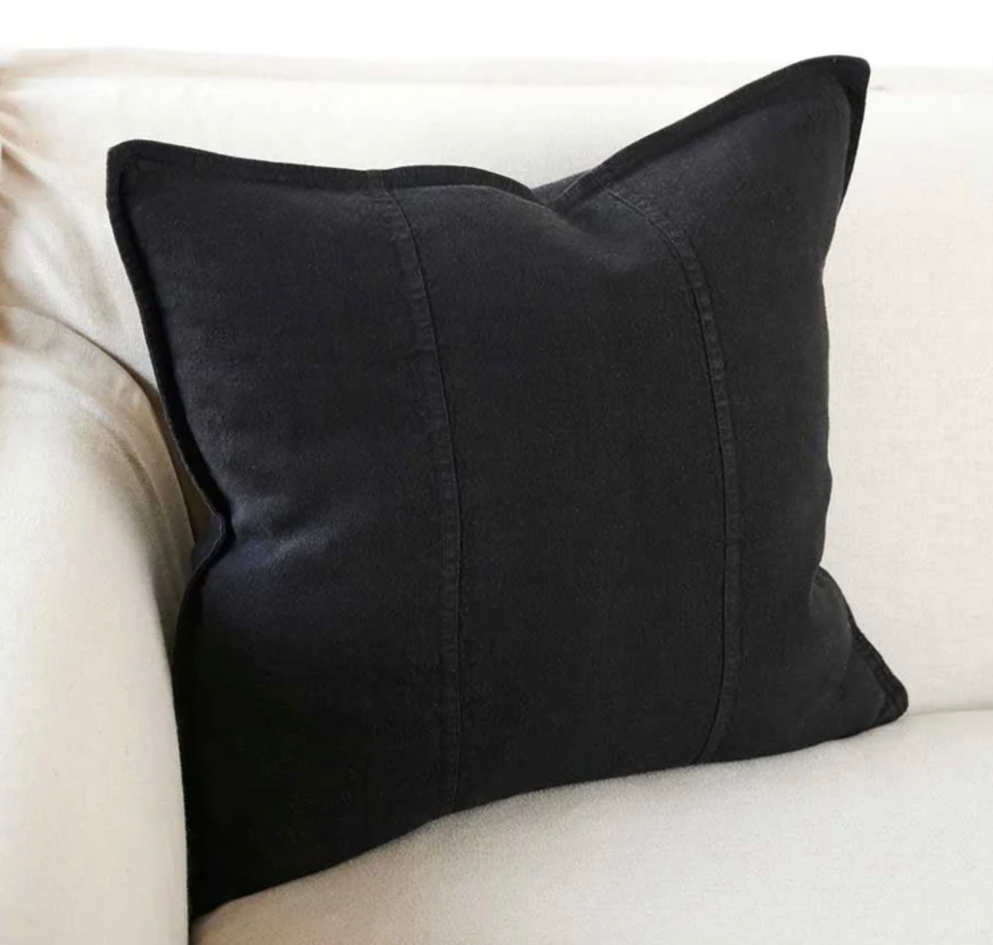 Luca Linen Cushion