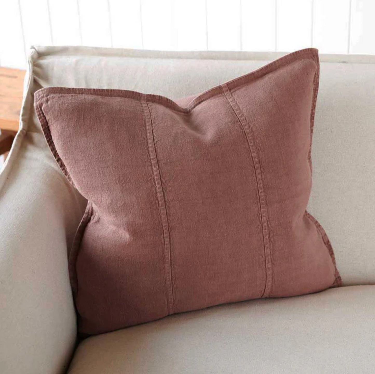 Luca Linen Cushion