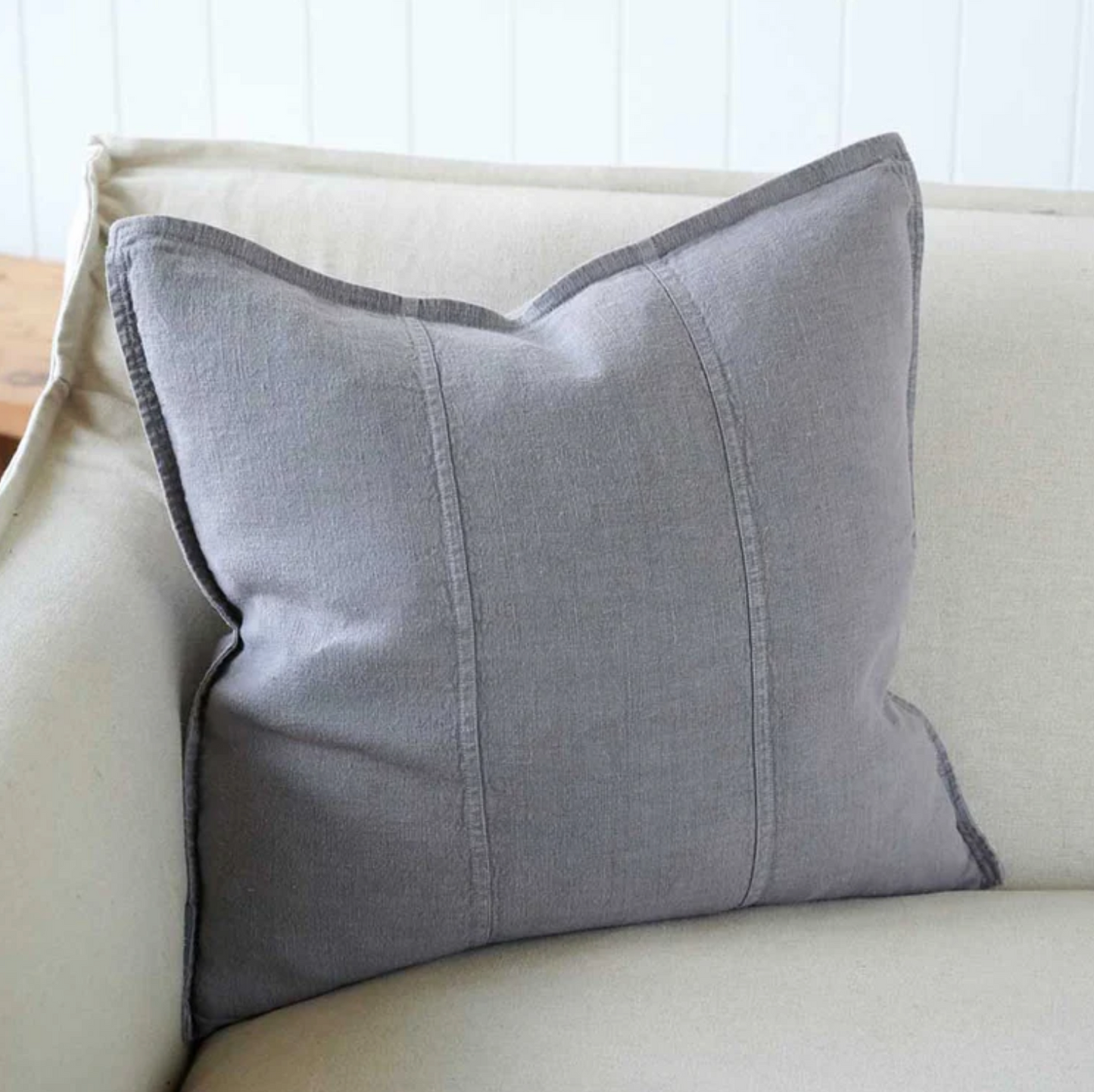 Luca Linen Cushion