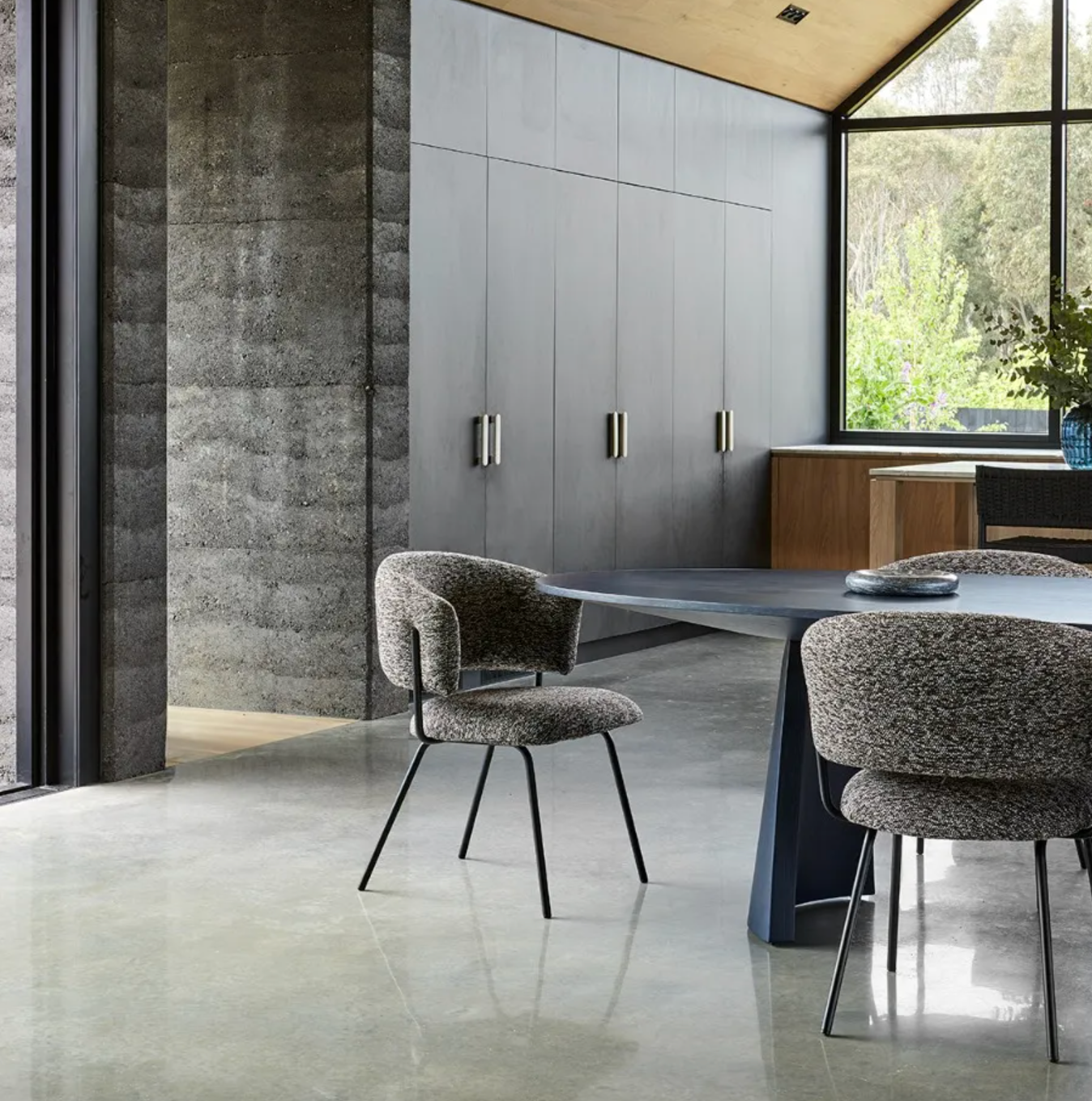 Rounded Cushions Dining Chair