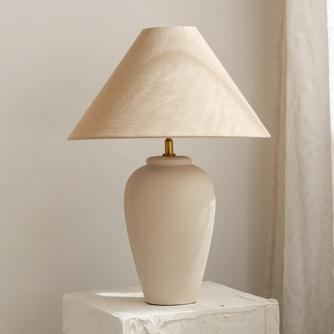 Bella Table Lamp