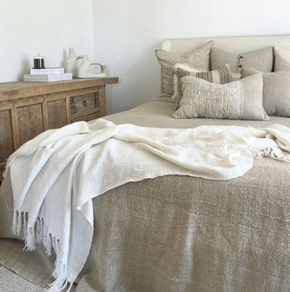 Bedouin Oversized Linen Throw