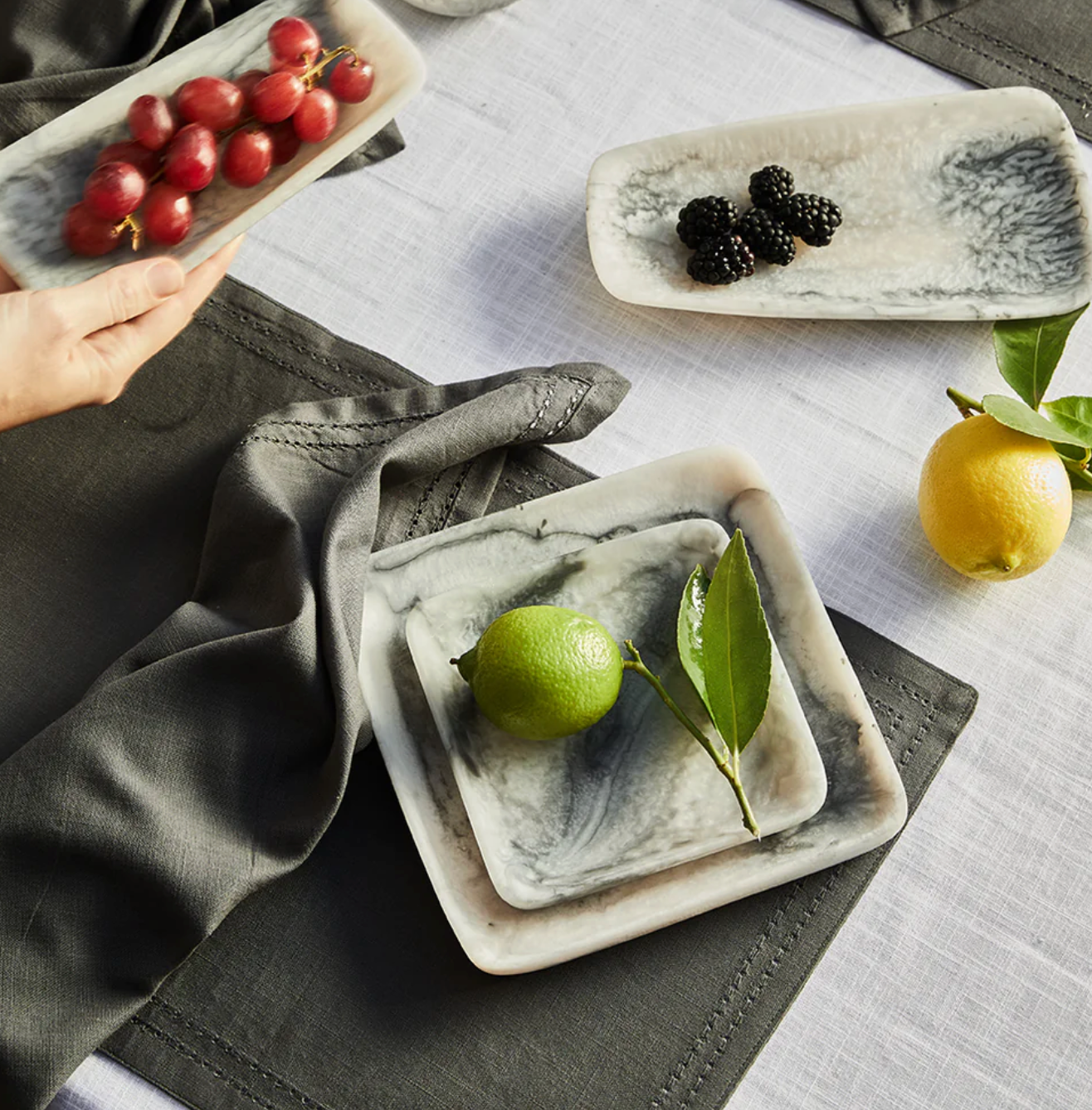 Orion Set of 2 Square Trays 20x20x2.5cm Grey Stone Matt