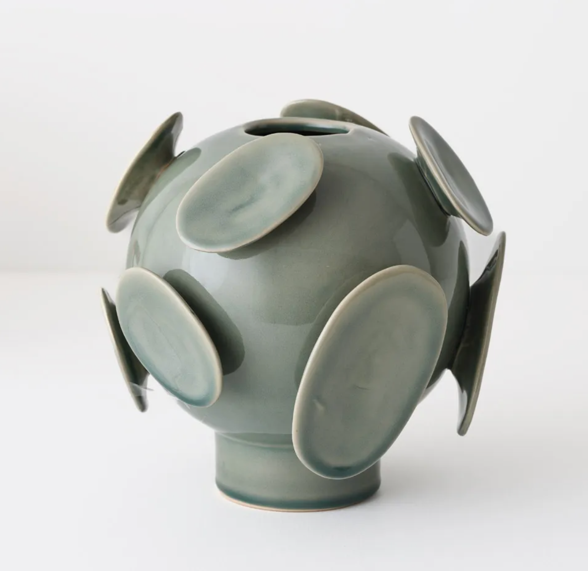 Olavo Round Vase - Sage Green